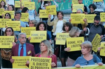 Manifestazione a Roma per le donne iraniane