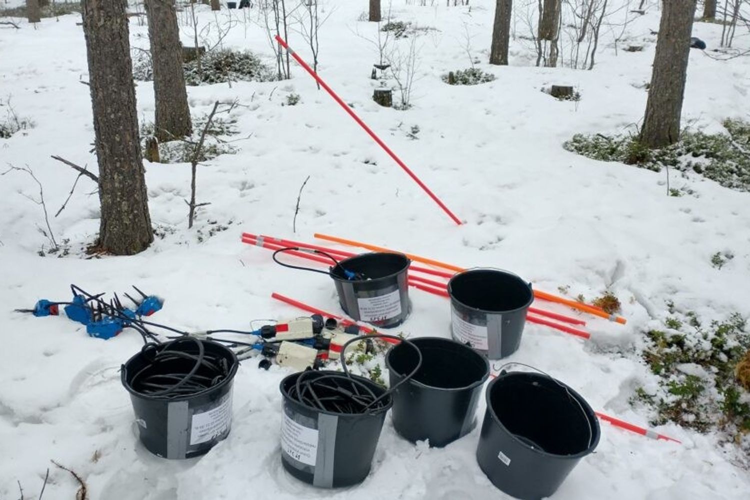 Apparecchiature per la registrazione sismica utilizzate nel nuovo studio&nbsp;