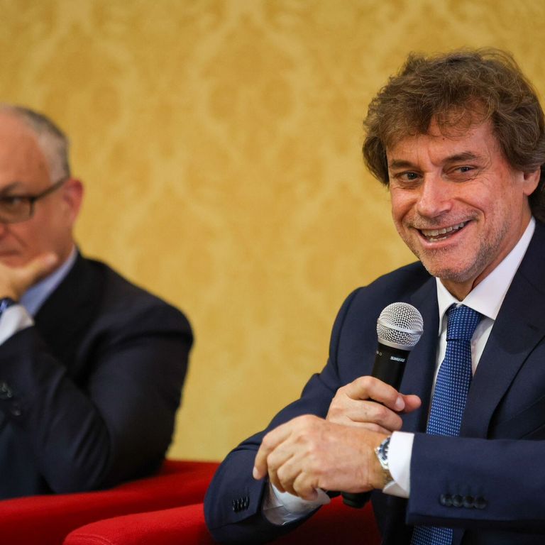 Alberto Angela con il sindaco Gualtieri