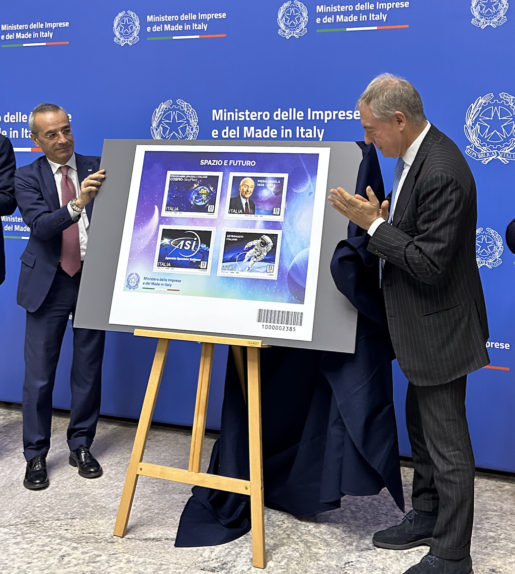 L'emissione filatelica dedicata all'Italia nello Spazio