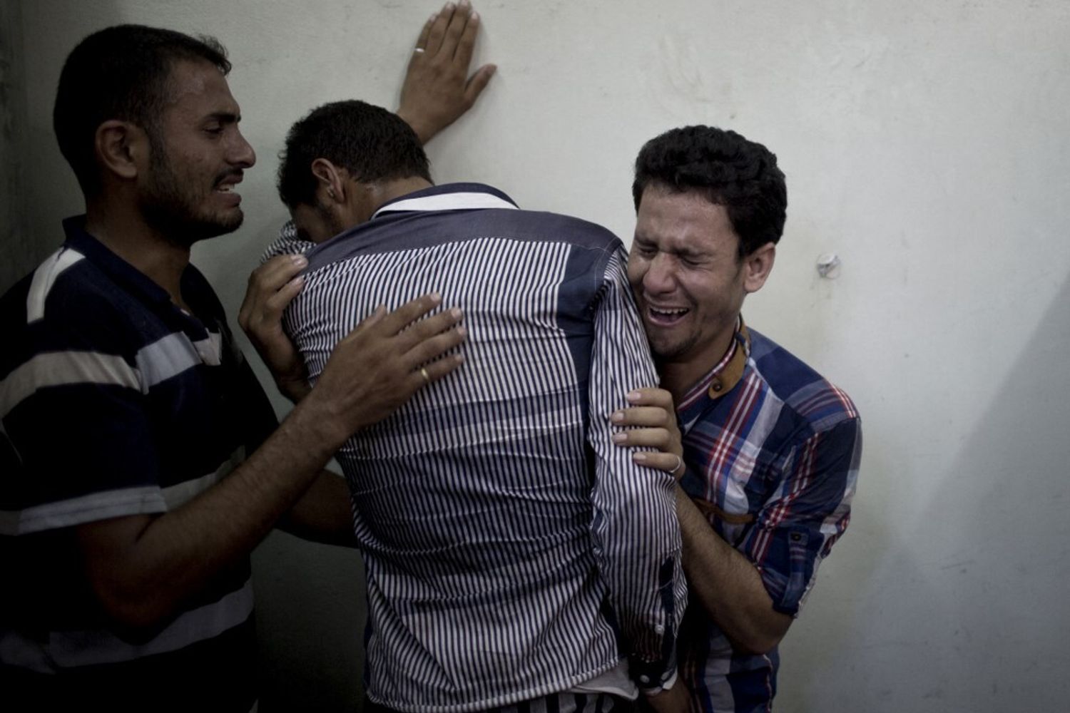 Gaza, disperazione dopo la distruzione di un ospedale