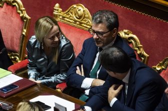 Il presidente del Consiglio Giorgia Meloni, Giancarlo Giorgetti, Ministro dell'economia, Raffaele Fitto, ministro per gli Affari europei