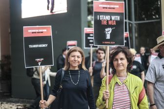 La manifestazione di solidariet&agrave; della Wgi con i colleghi statunitensi