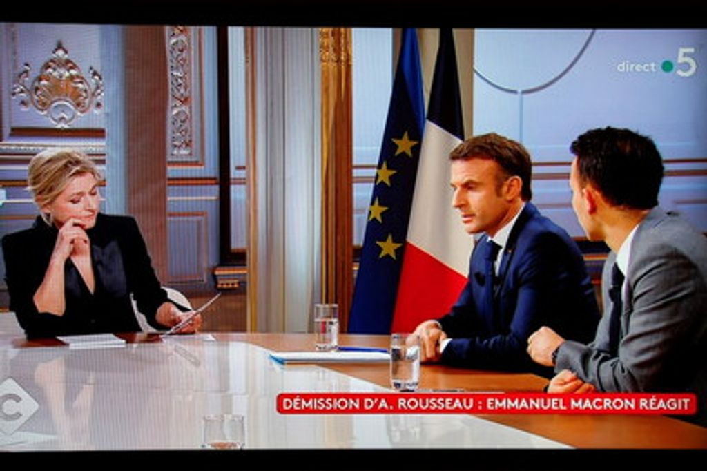 &nbsp;Macron durante il programma di France 5