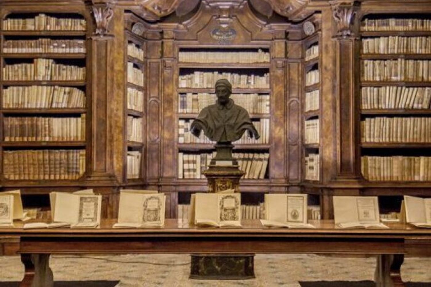 Sala Vico - Biblioteca Girolamini