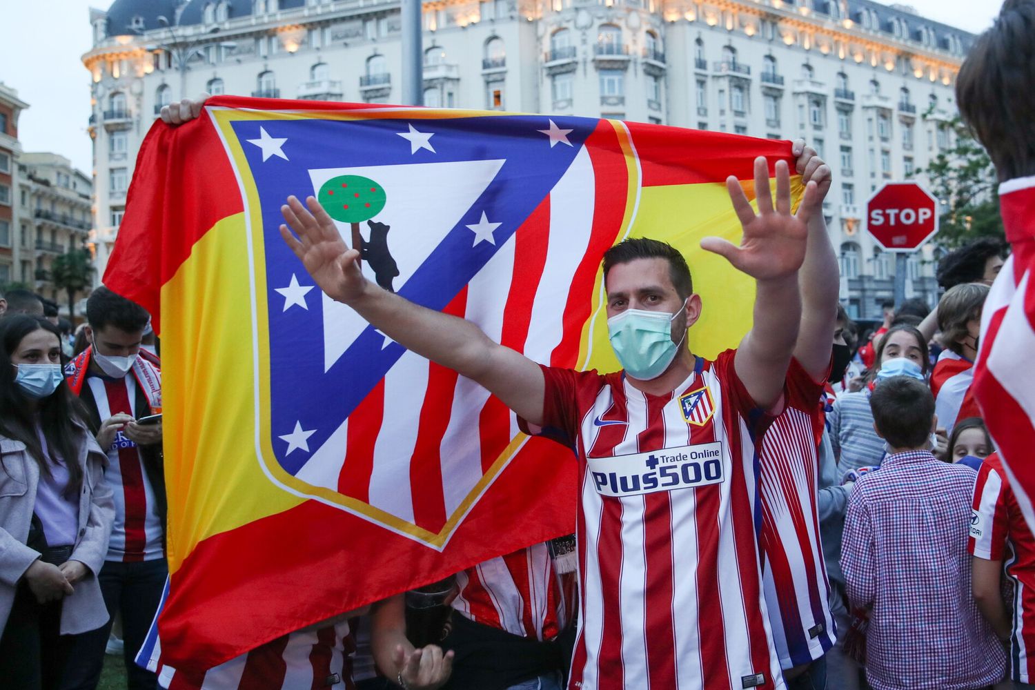 Tifosi dell'Atletico Madrid in festa nel maggio del 2021 quando i Colchoneros vinsero la Liga