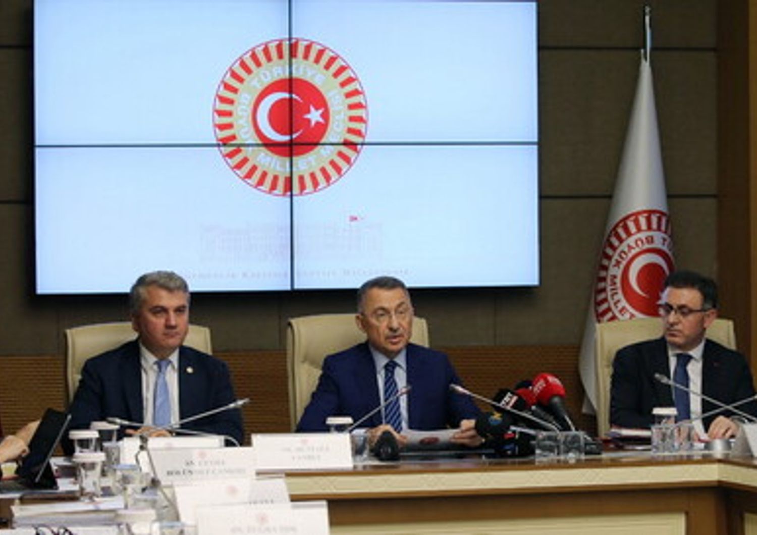 La commissione esteri turca che ha dato parere positivo all'ingresso della Svezia nella Nato