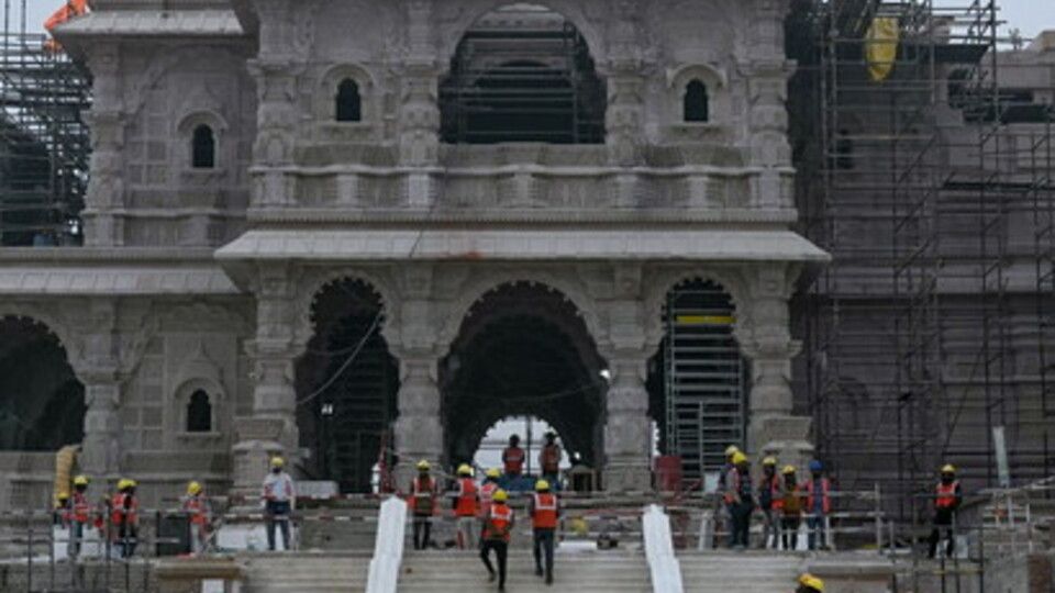 Costruzione tempio Ind&ugrave;