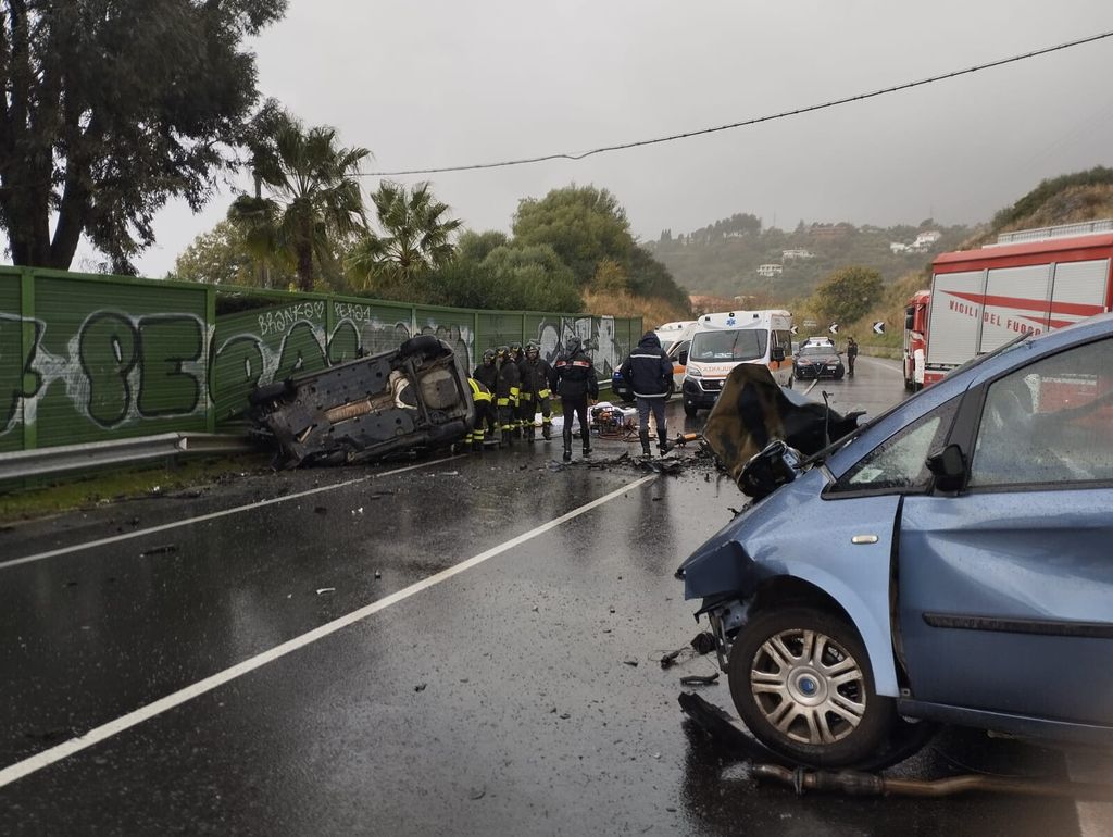 L'incidente stradale sulla 106