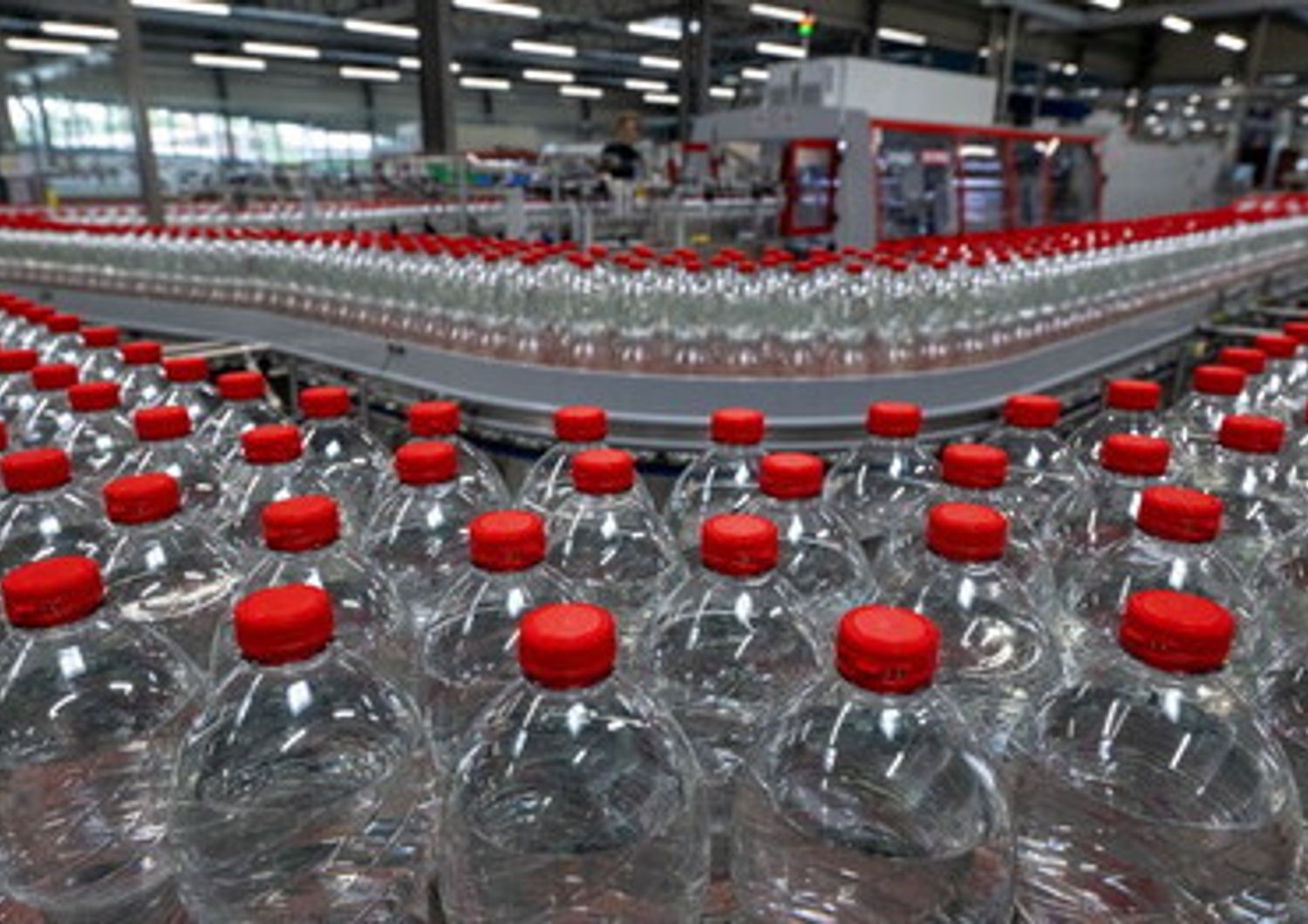 Bottiglie d'acqua di plastica