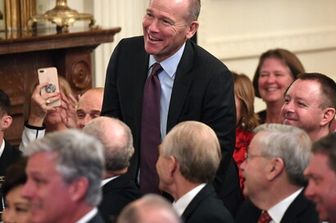 L'amministratore delegato di Boeing Dave Calhoun