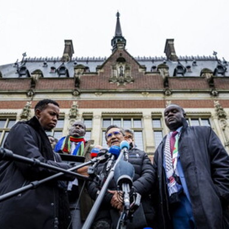 La delegazione sudafricana alla Corte dell'Aja