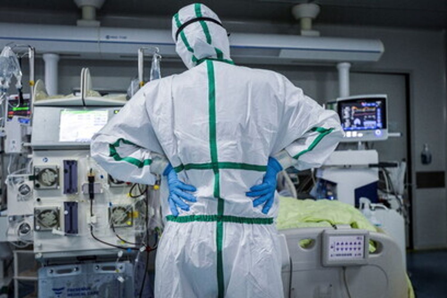 Wuhan, ospedale durante pandemia di Covid