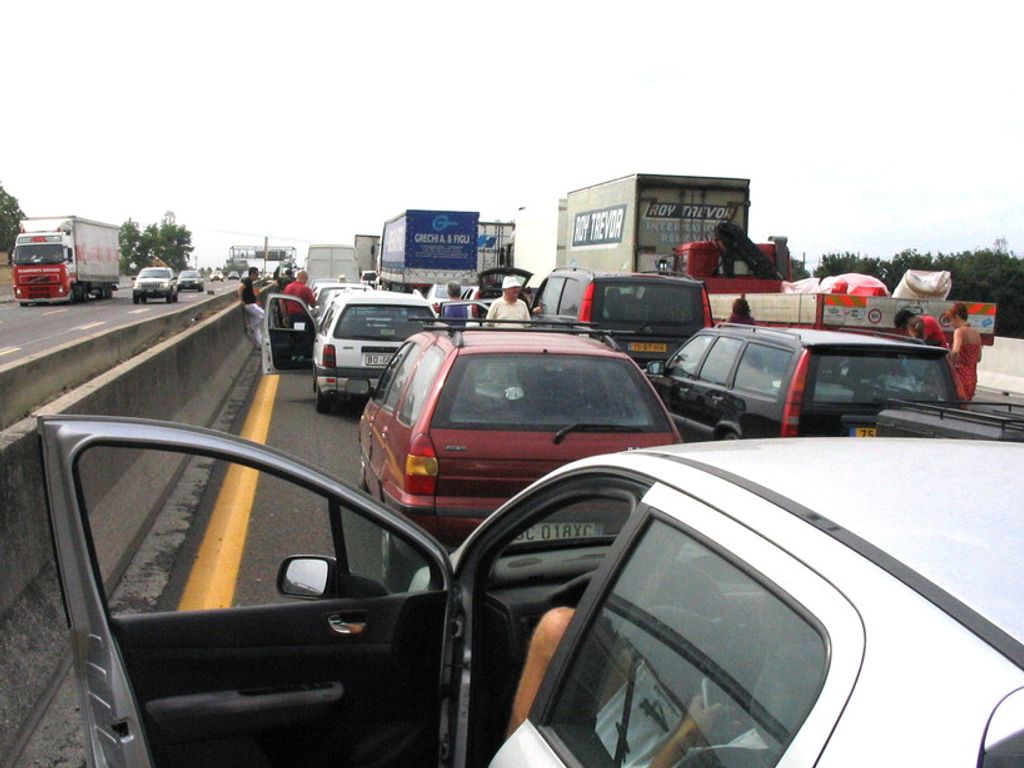 Ingorgo, tangenziale Miliano