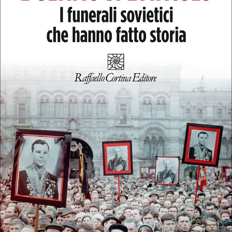 libri funerali sovietici spiegano cambiamento russia