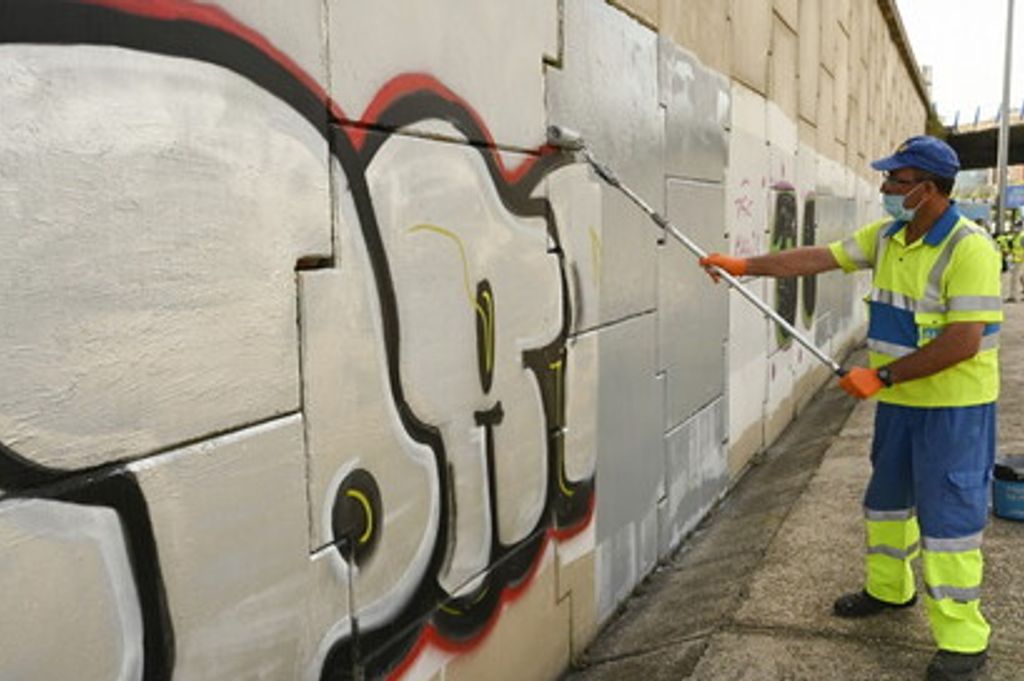 Campagna per la pulizia dei muri, Madrid