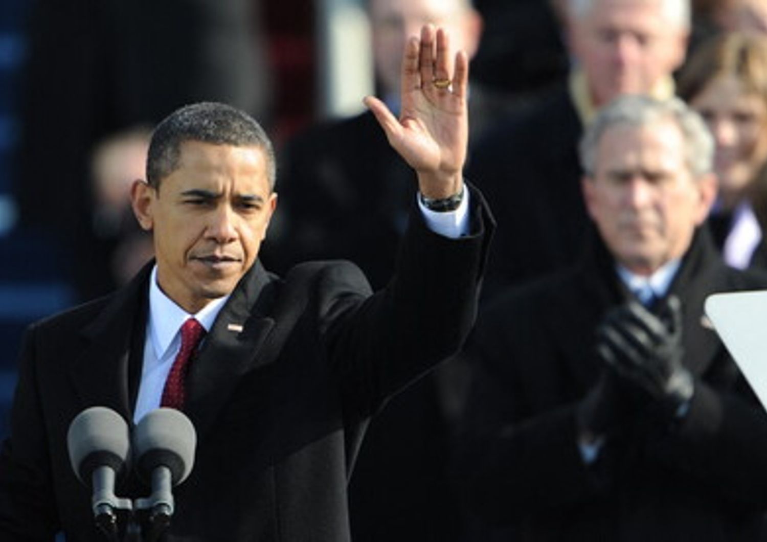 Il Presidente Usa Barack Obama dopo il discorso inaugurale del suo primo mandato presidenziale, 2009
