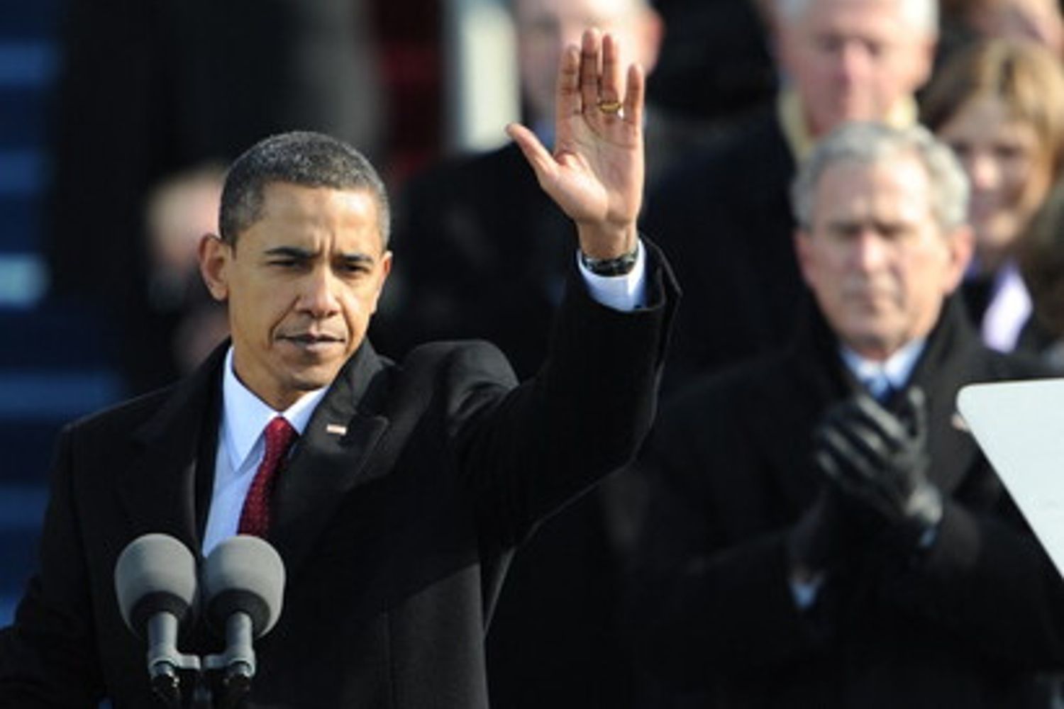 Il Presidente Usa Barack Obama dopo il discorso inaugurale del suo primo mandato presidenziale, 2009