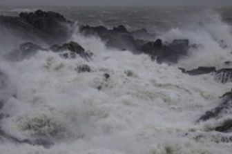 francia tempesta isha parigi treni in tilt