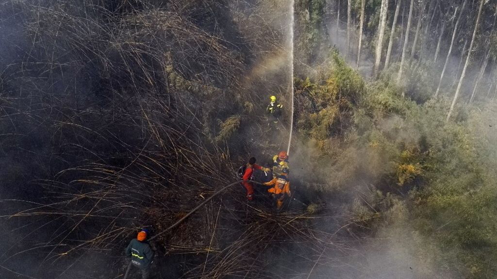 Bogotà minacciata dalle fiamme