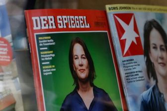 propaganda russa invade social allarme elezioni germania