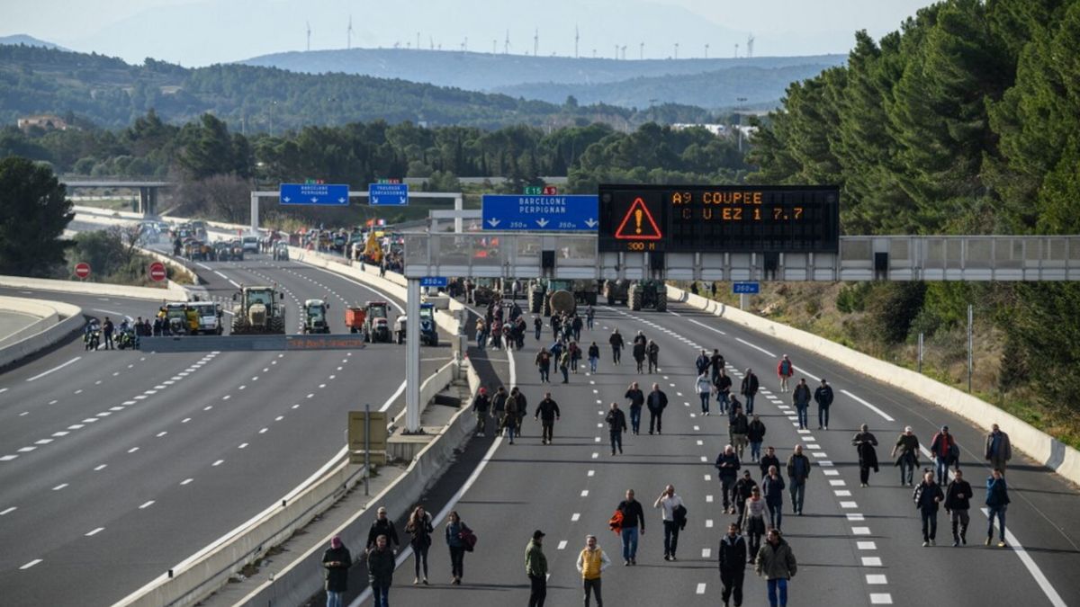 Blocchi autostradali agricoltori francesi