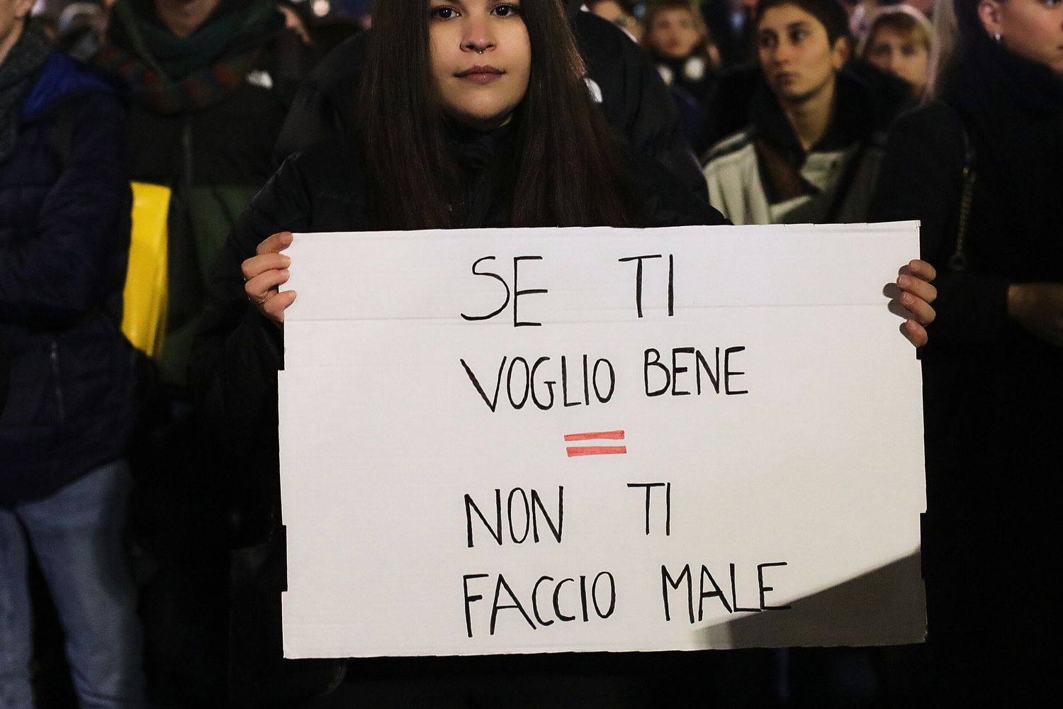 &nbsp;corteo contro la violenza sulle donne
