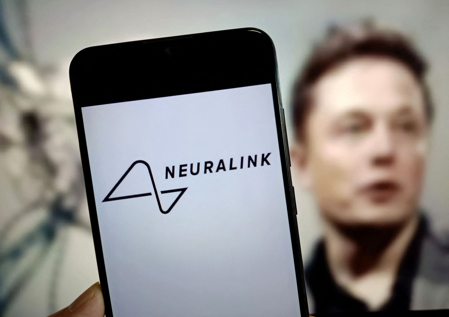 Neuralink e il suo fondatore Elon Musk