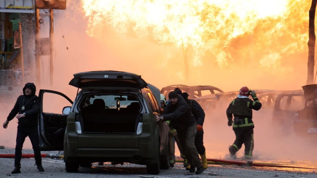 Le forze armate russe hanno lanciato diversi missili ipersonici Kinzhal nel loro ultimo attacco su Kiev