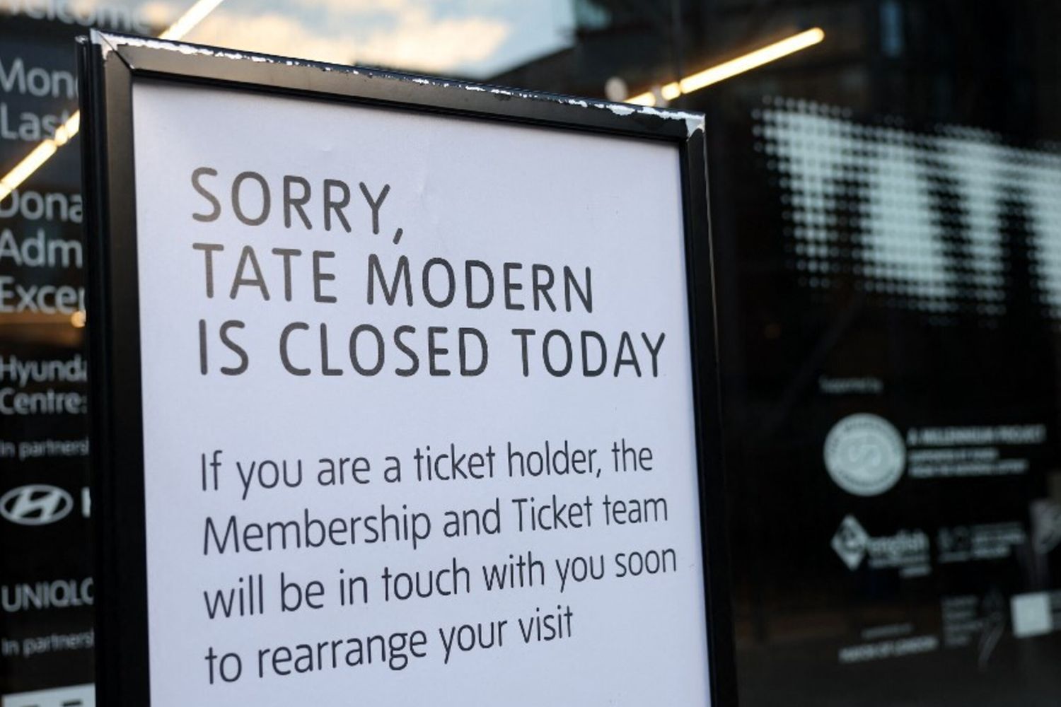 La Tate Modern di Londra chiusa dopo una morte sospetta