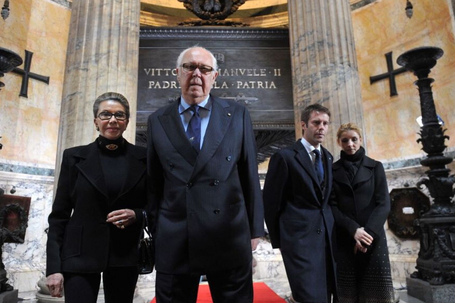 17/03/2011 Roma, celebrazioni per i 150 anni dell'Unità D'Italia, cerimonia al Pantheon, nella foto Vittorio Emanuele di Savoia, Marina Doria, Emanuele Filiberto di Savoia, Clotilde Courau