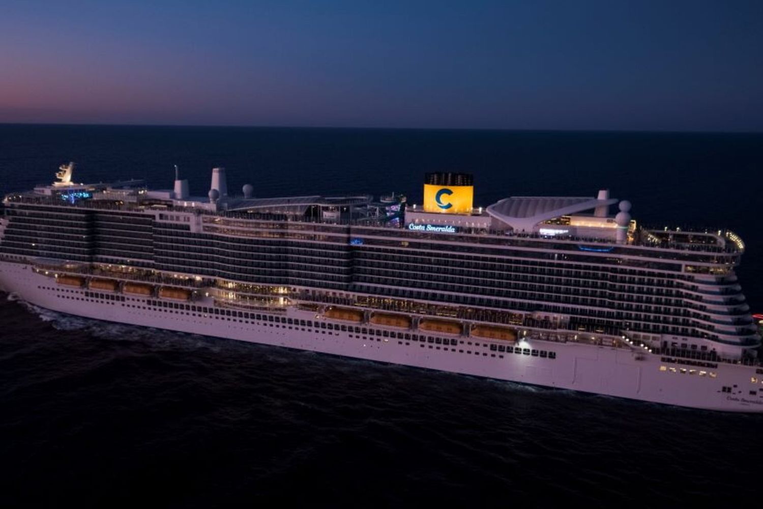 La nave Costa Smeralda