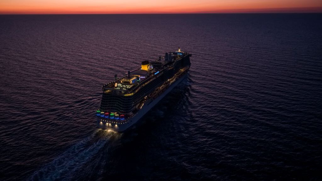 La nave Costa Smeralda