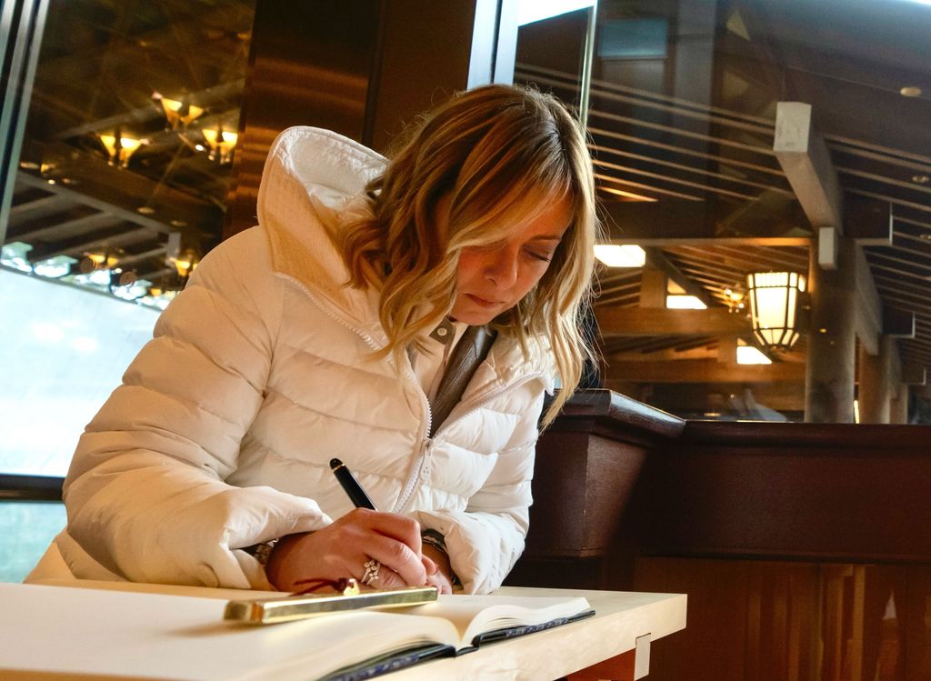 Giorgia Meloni in visita in Giappone