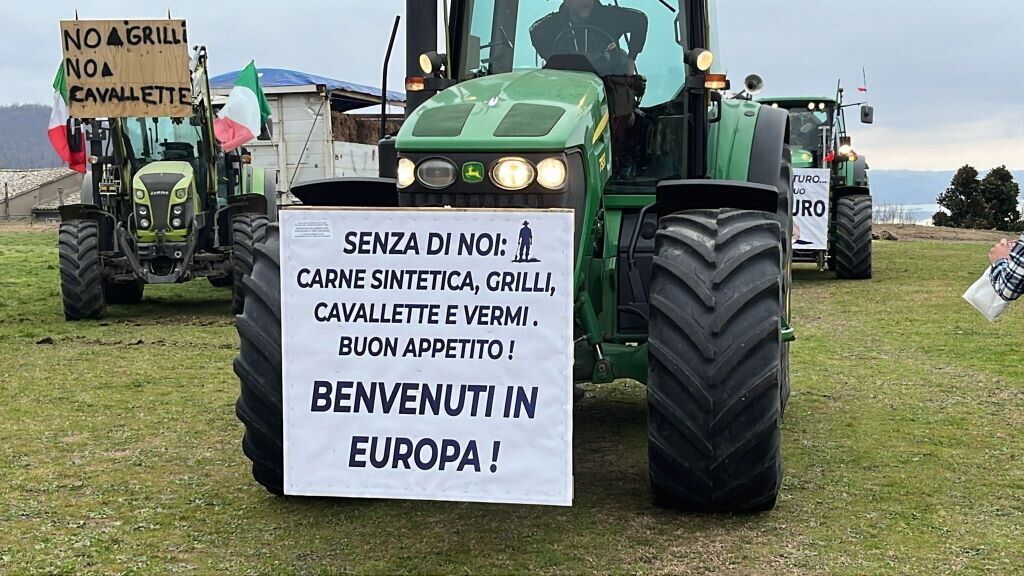 I trattori nel Viterbese diretti verso Roma