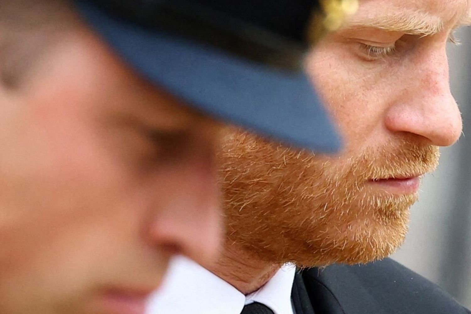 William e Harry ai funerali della regina