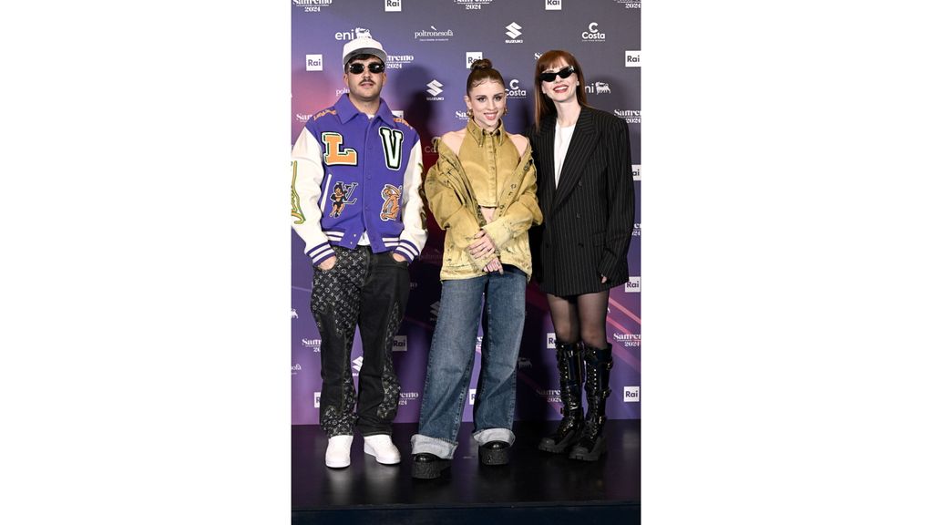 Photocall chiusura del Festival di Sanremo. Nella foto la vincitrice Angelina Mango tra Geolier e Annalisa