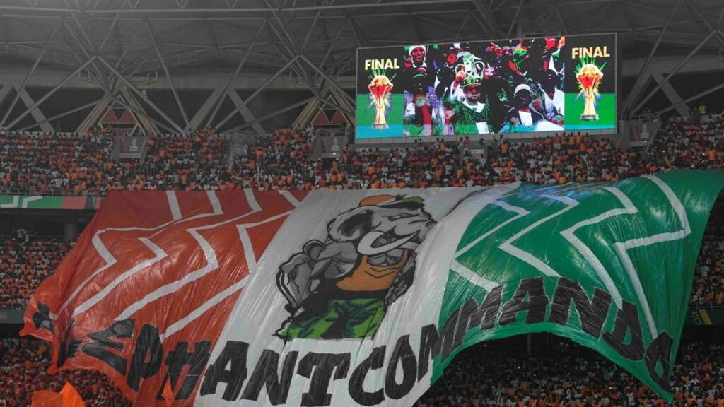Tifosi della Costa d'Avorio in delirio