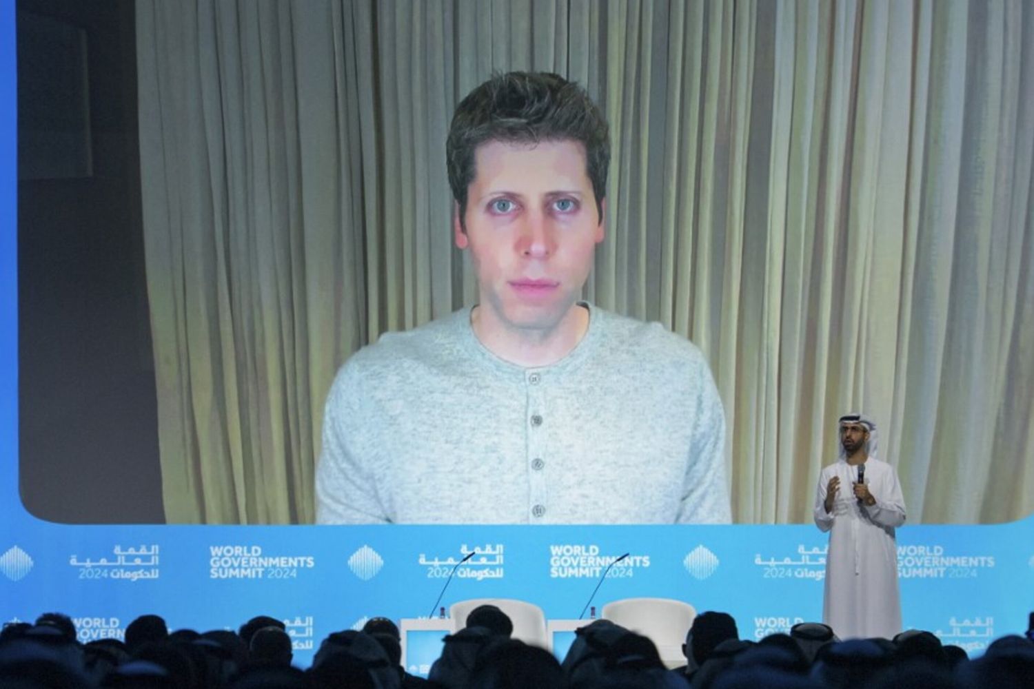Sam Altman in collegamento a Dubai
