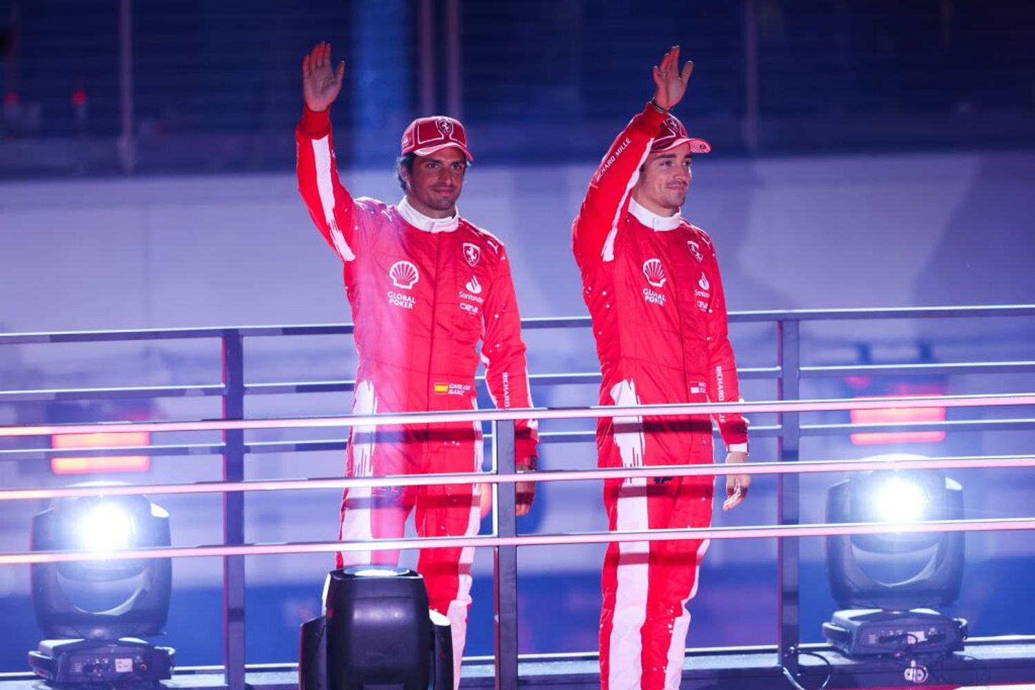 15/11/2023 Las Vegas, interviste e prove prima del Gran Premio di F1. Nella foto Carlos Sainz e Charles Leclerc, scuderia Ferrari