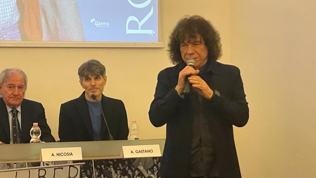 Riccardo Cocciante alla presentazione della mostra su Rino Gaetano