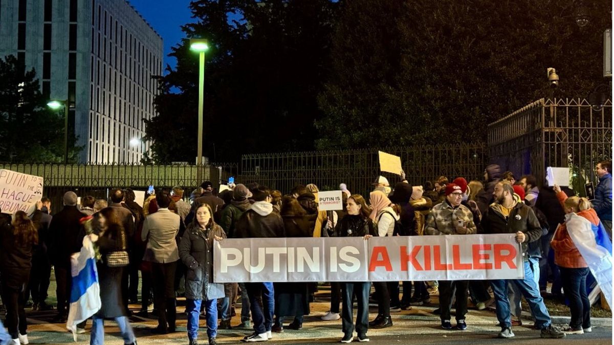 Ritrovo pro Navalny a Washington