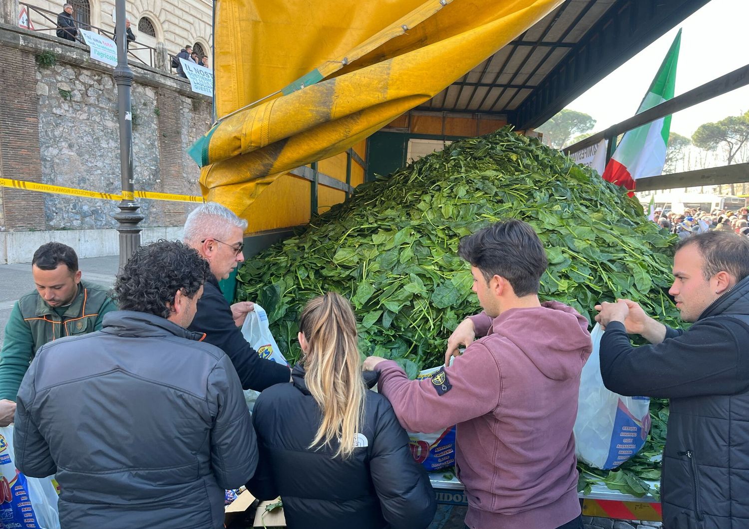 trattori regali spinaci centro roma