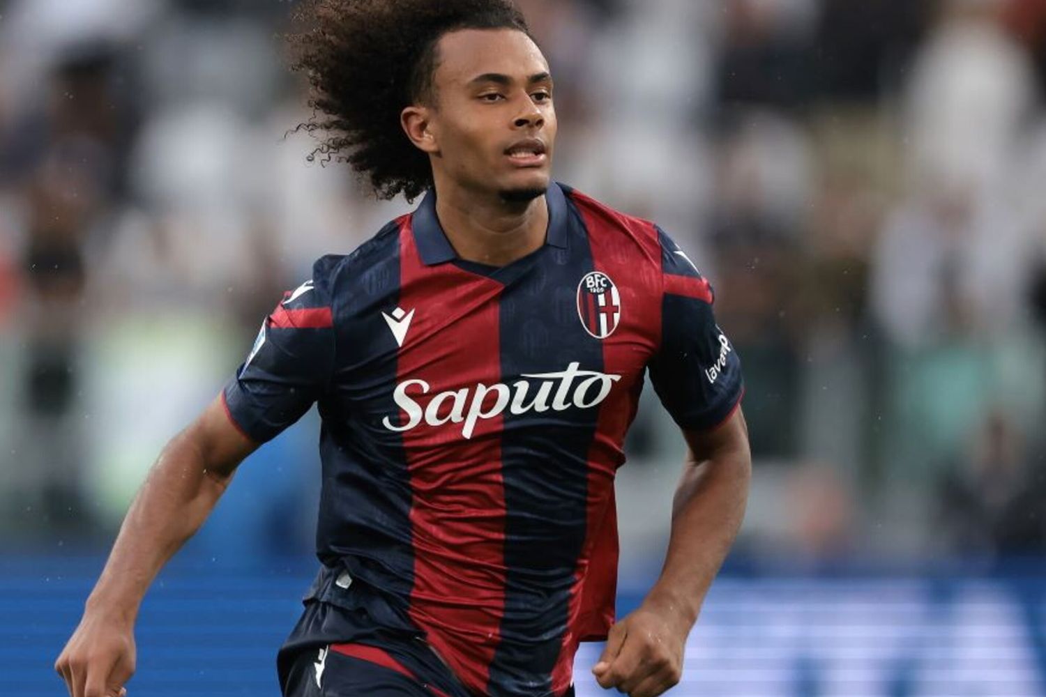 Joshua Zirkzee ha realizzato il gol vittoria del Bologna all'Olimpico contro la Lazio