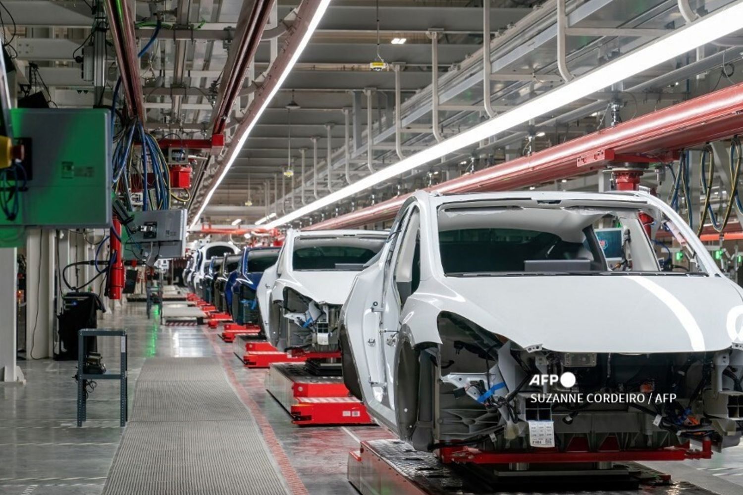 Linea di produzione Tesla