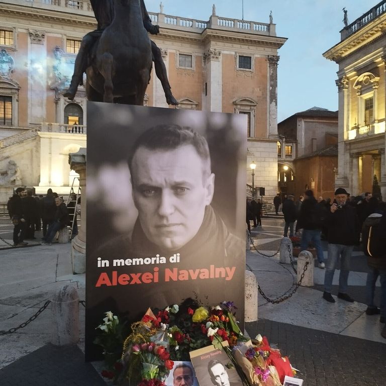 Fiaccolata Navalny a Roma