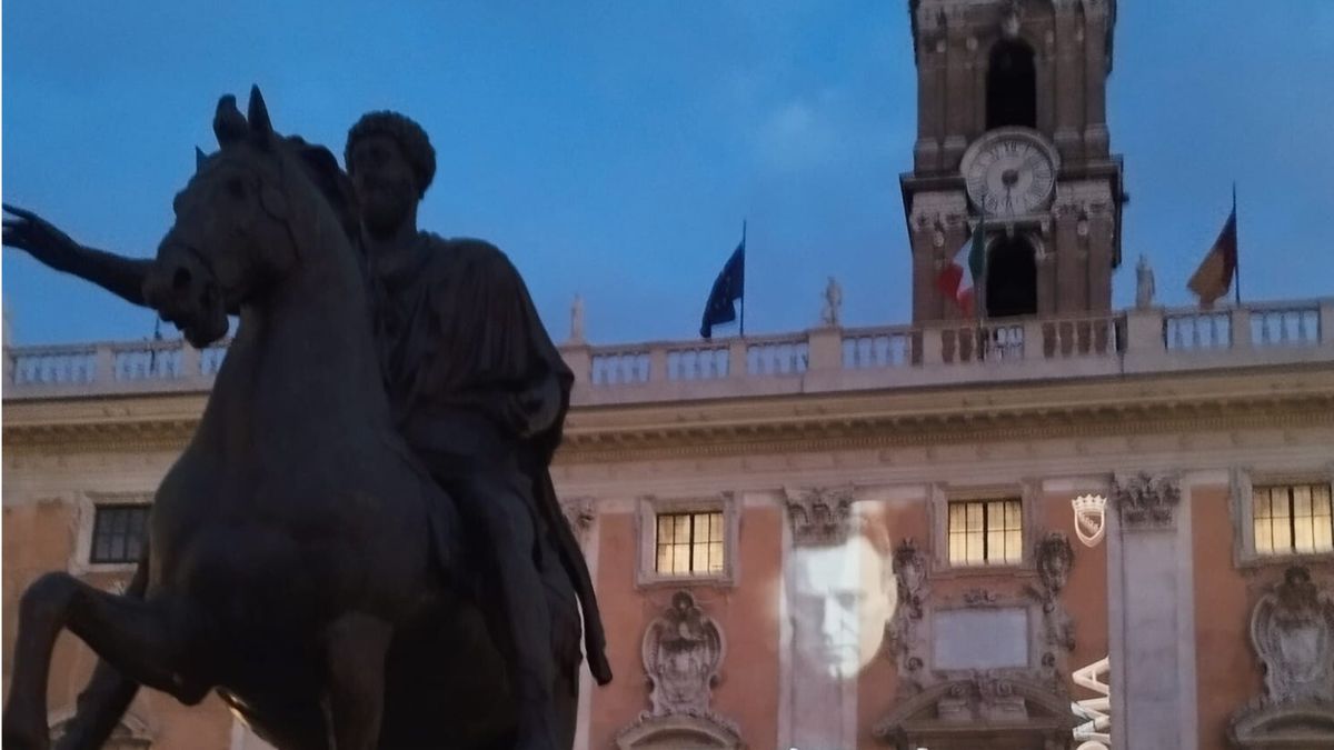 Fiaccolata Navalny a Roma