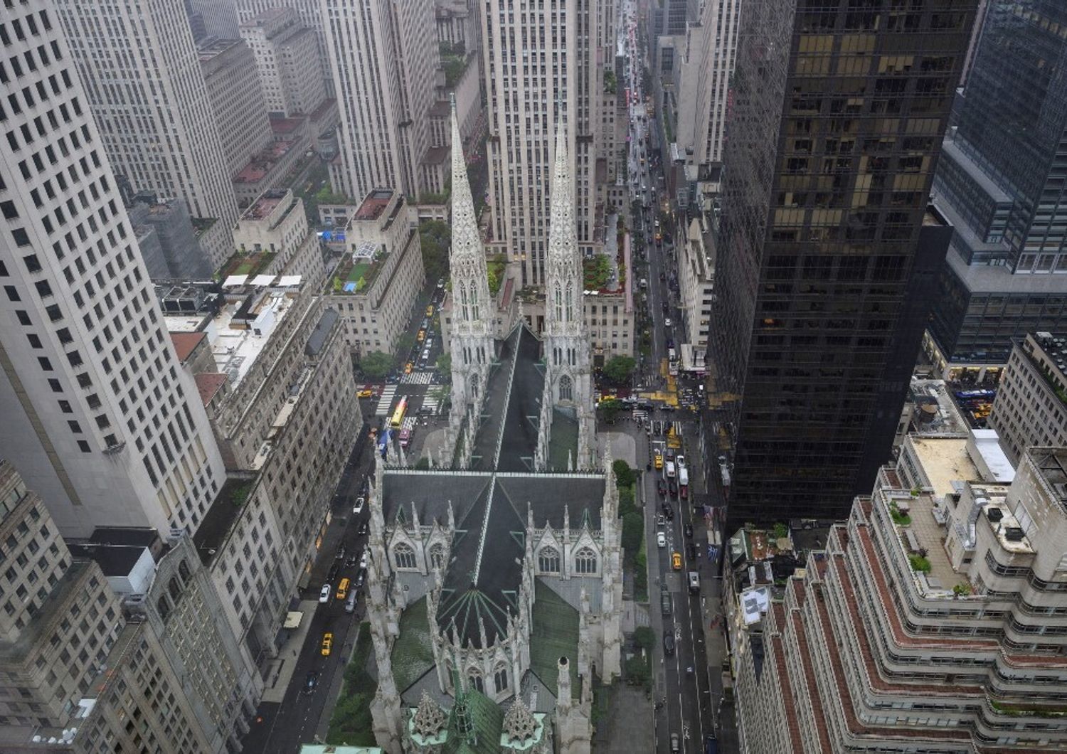 stati uniti arcidiocesi new york contro funerale icona trans&nbsp;