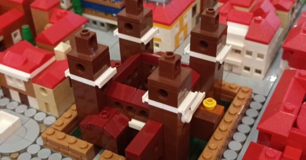 Ferrara rivive in 20mila mattoncini Lego, opera donata al comune