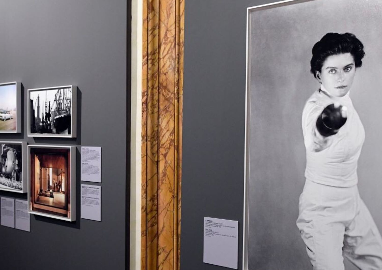 Irene Camber nella mostra fotografica 'Il sorpasso, quando l'Italia si mise a correre'